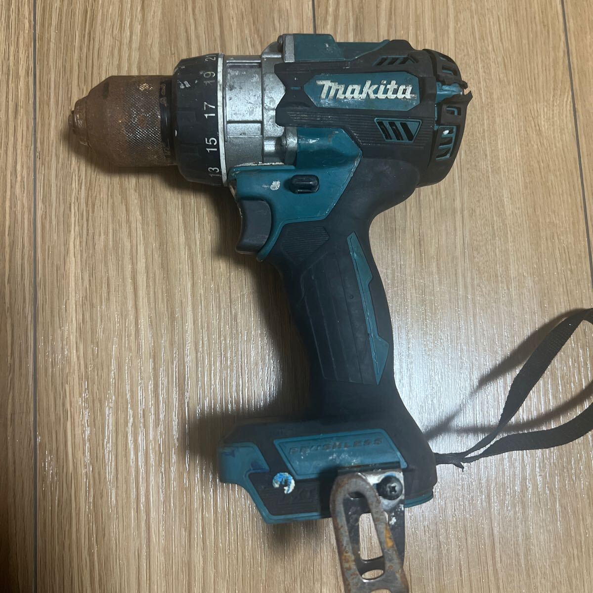 M195: MAKITA モデルDF486D 充電式ドライバドリルno0-550/0-2100min-1拍卖