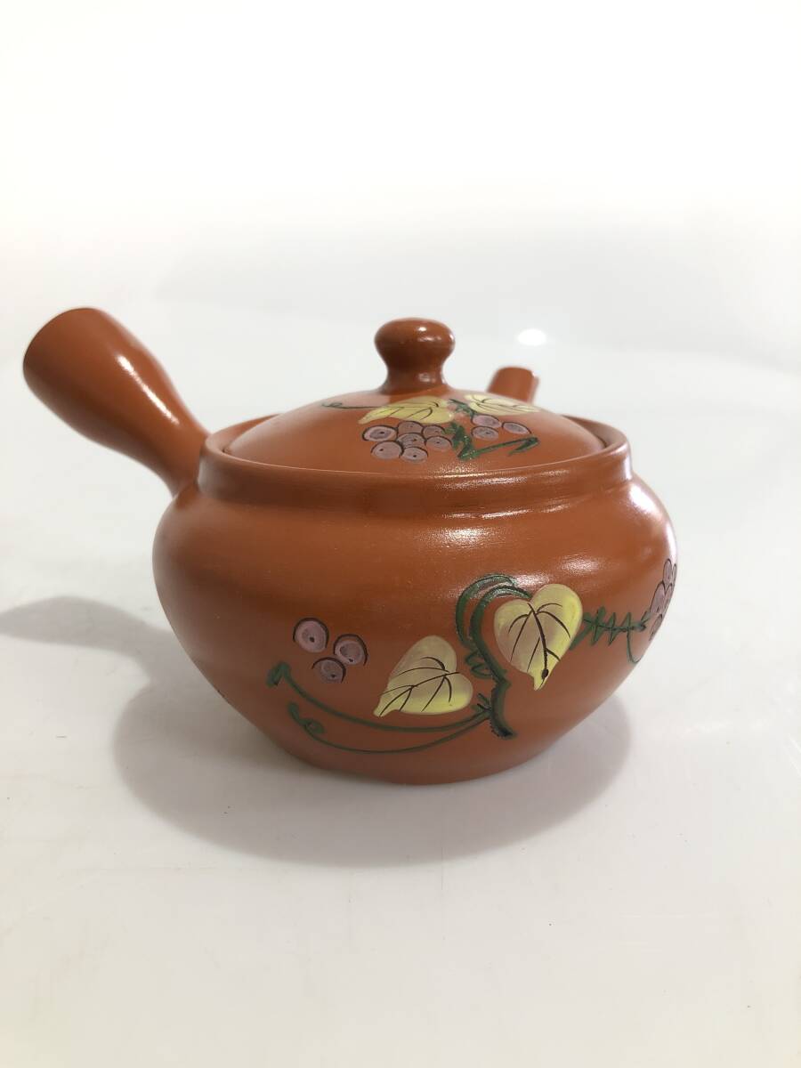 HB4666 在銘 常滑焼? 朱泥 急須 ぶどう柄 葡萄拍卖