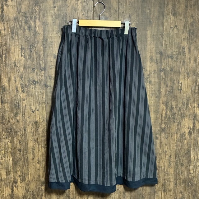 C12◇NORTHERN TRUCK | ノーザントラック ストライプ柄 ロングスカート ブラック×チャコールグレー レディース Mサイズ 中古品拍卖