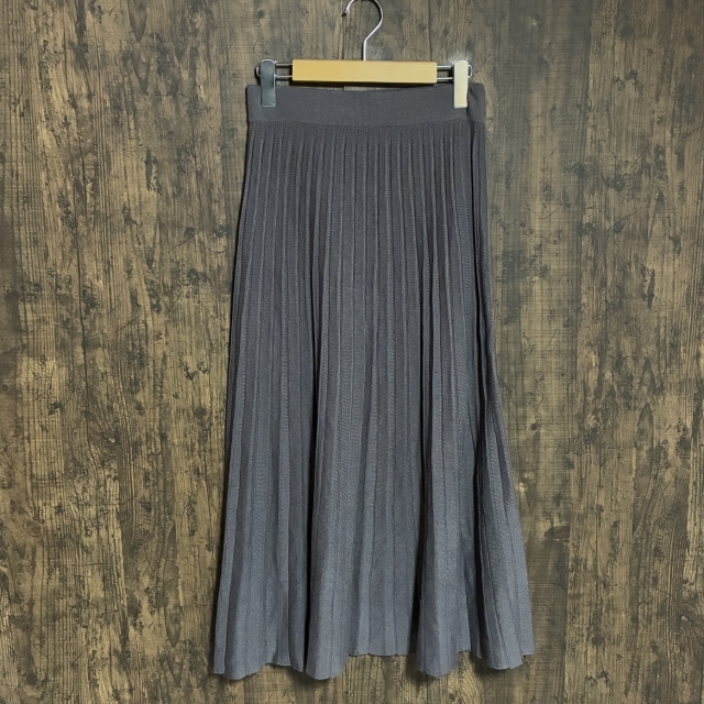 C26◇gleam | グリーム ニットプリーツスカート チャコールグレー レディース Fサイズ 中古品拍卖