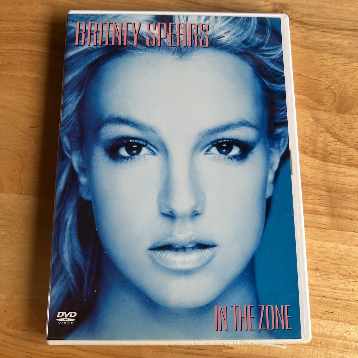 ブリトニー・スピアーズ/イン・ザ・ゾーン CD付き2枚組DVD 管理y221拍卖
