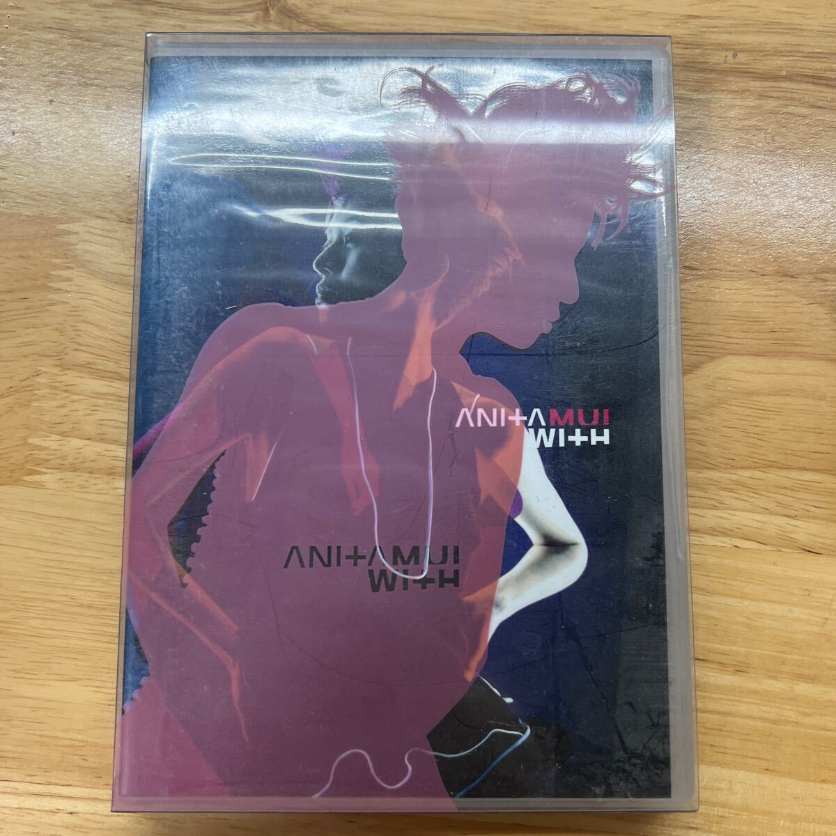 V.A. ANITAMUIWITH 管理y270拍卖