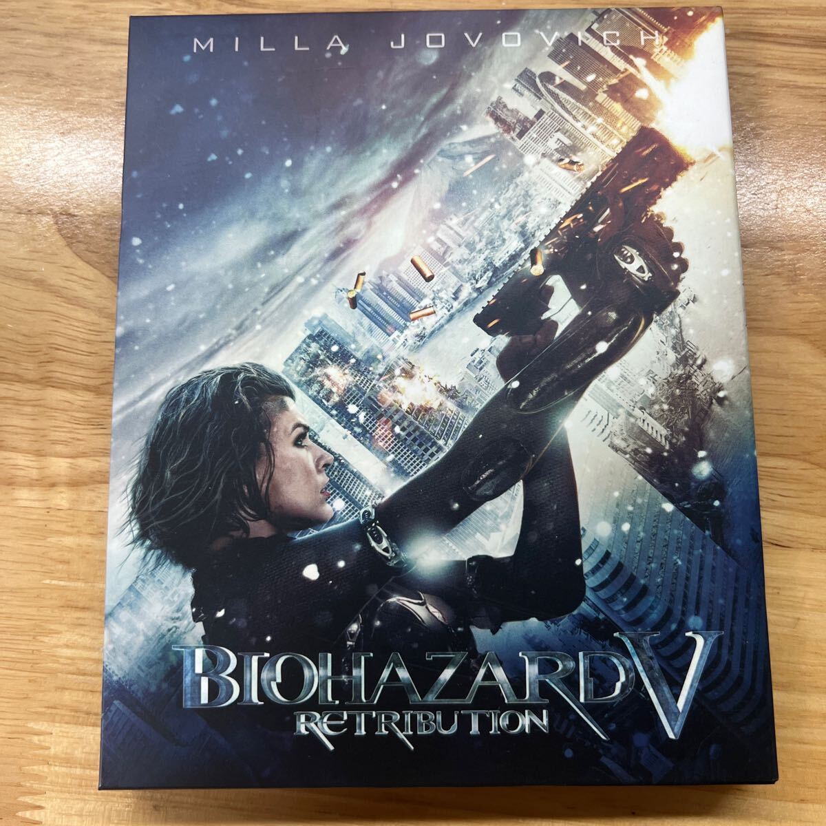 バイオハザードV リトリビューション ブルーレイ&DVDセット(初回生産限定) 管理y299拍卖