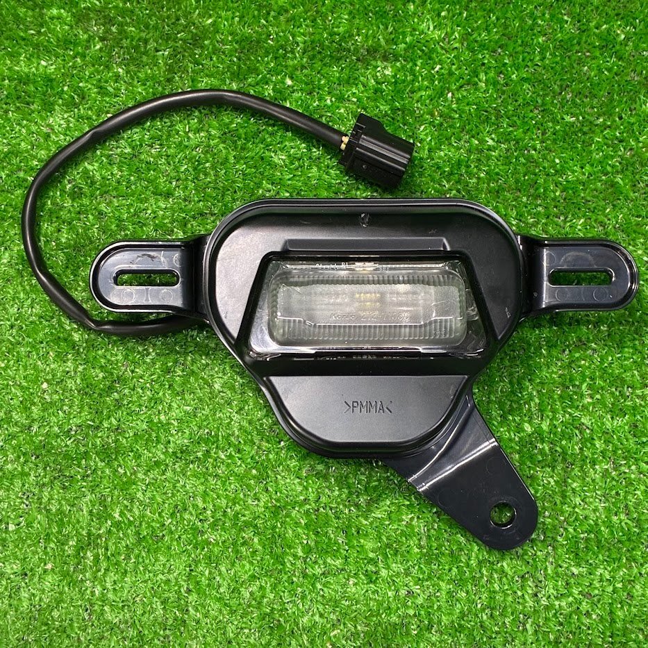 ヤマハ XSR900GP 2024年 純正 LED ナンバー灯 中古拍卖