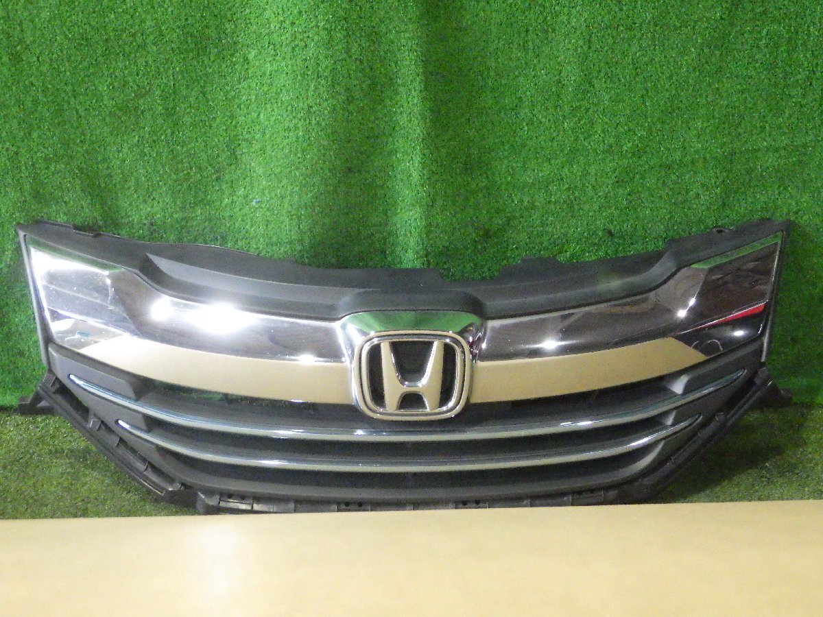◆ ホンダ フリード 後期 GP3 【 フロントグリル 】 メッキモール エアダクト 中古品 G178 2E12 ◆拍卖