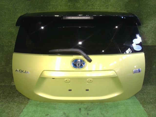 アクア DAA-NHP10 バックドアASSY 588拍卖