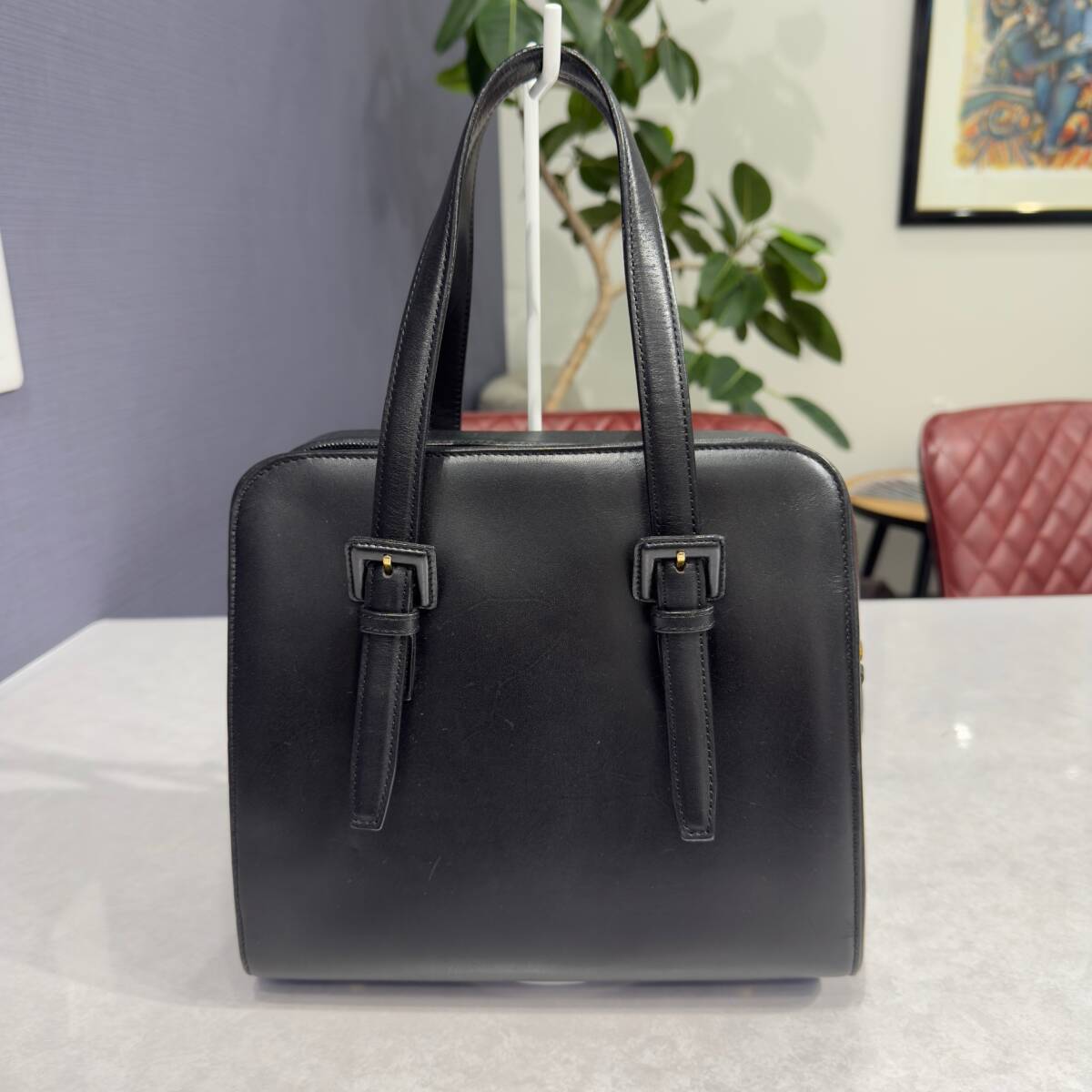 ●H7-8-22 NINO CERRUTI レザー ハンドバッグ ニノセルッティ 黒 中古拍卖