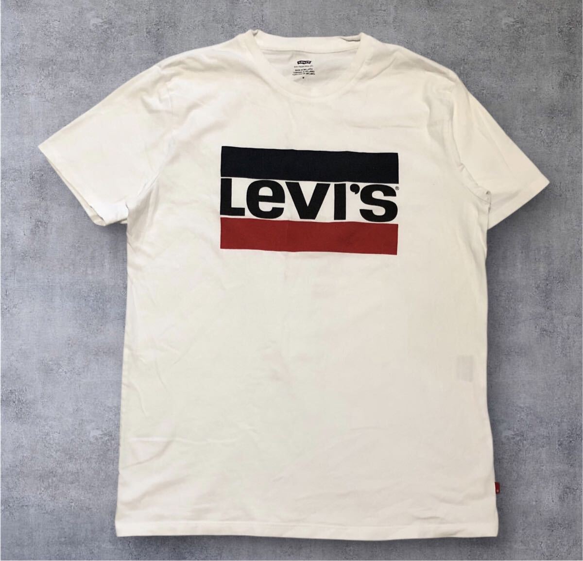 ■Levi's リーバイス■ビッグロゴプリント 半袖 Tシャツ ホワイト M拍卖