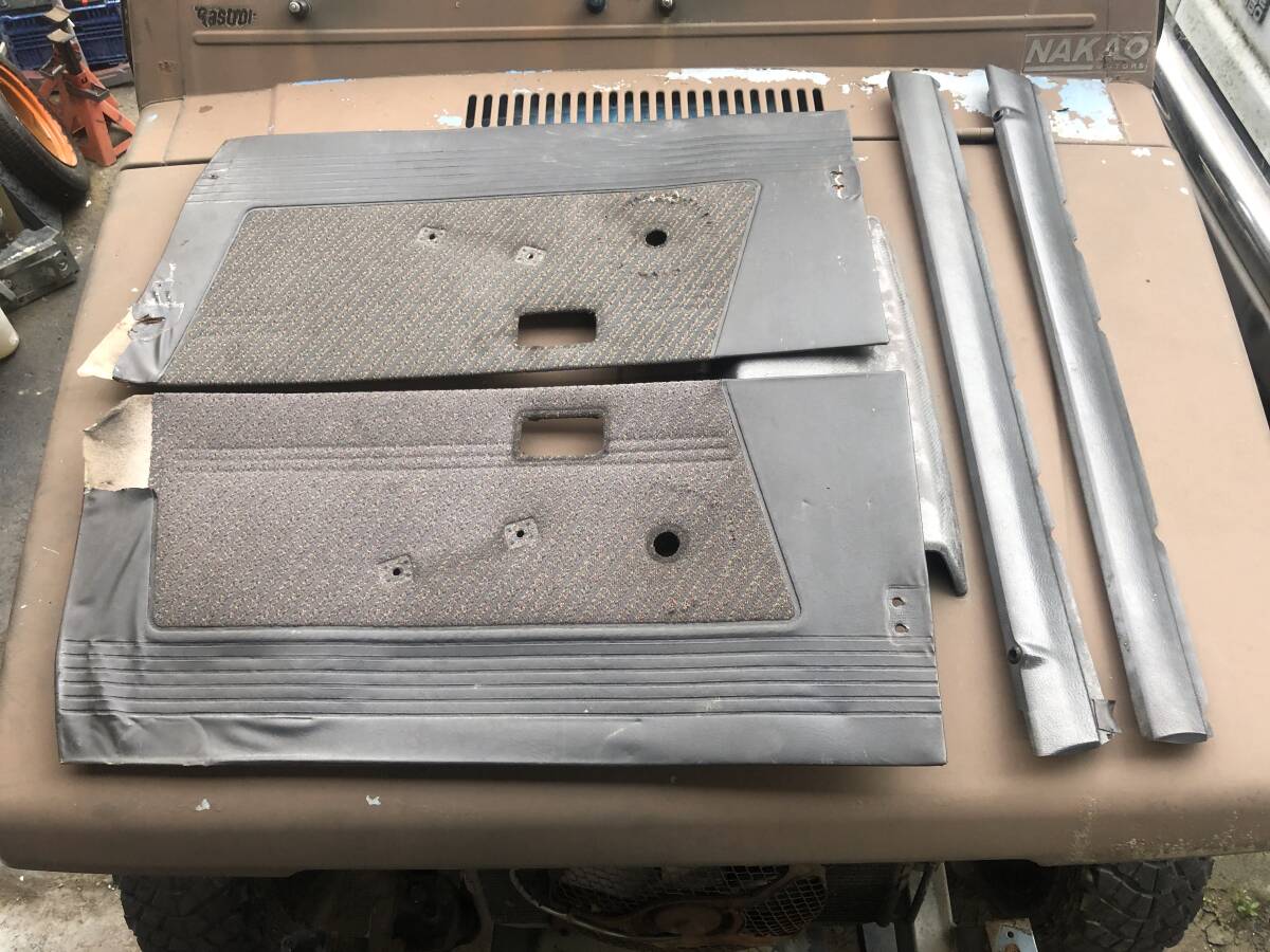 ジムニー 運転席側 助手席側 ドアトリム 内張り インナーパネル SJ30 JA71 JA11 JB43 JA51 JB31 SJ40拍卖