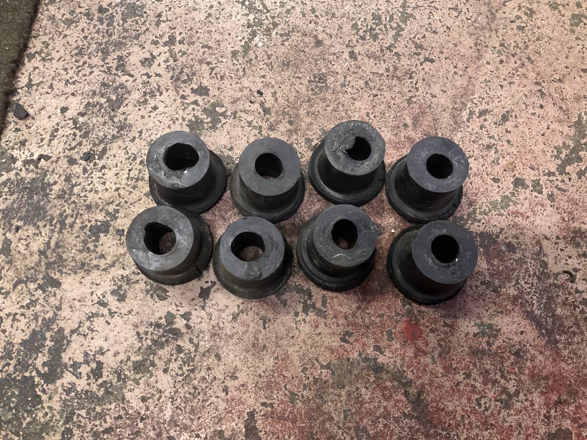 ジムニー リーフ スプリング シャックルブッシュ フレーム側 JA71 後期 F5A MT SJ30 JA11 JB43 JA51 JB31 SJ40拍卖