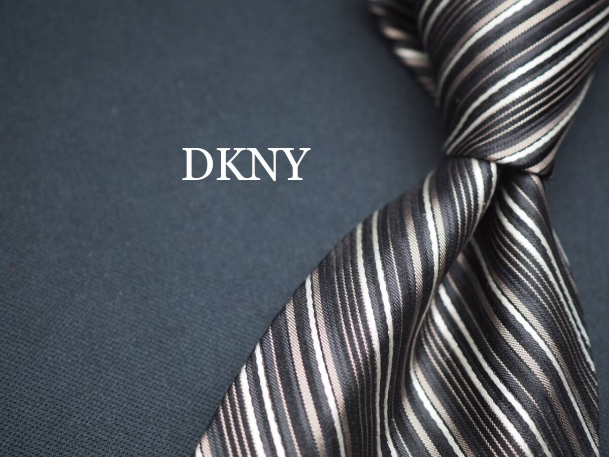 美品【DKNY ダナキャラン ニューヨーク】 F1267 ブラック シャンパン シルバー SILK ブランド ネクタイ 古着 良品拍卖