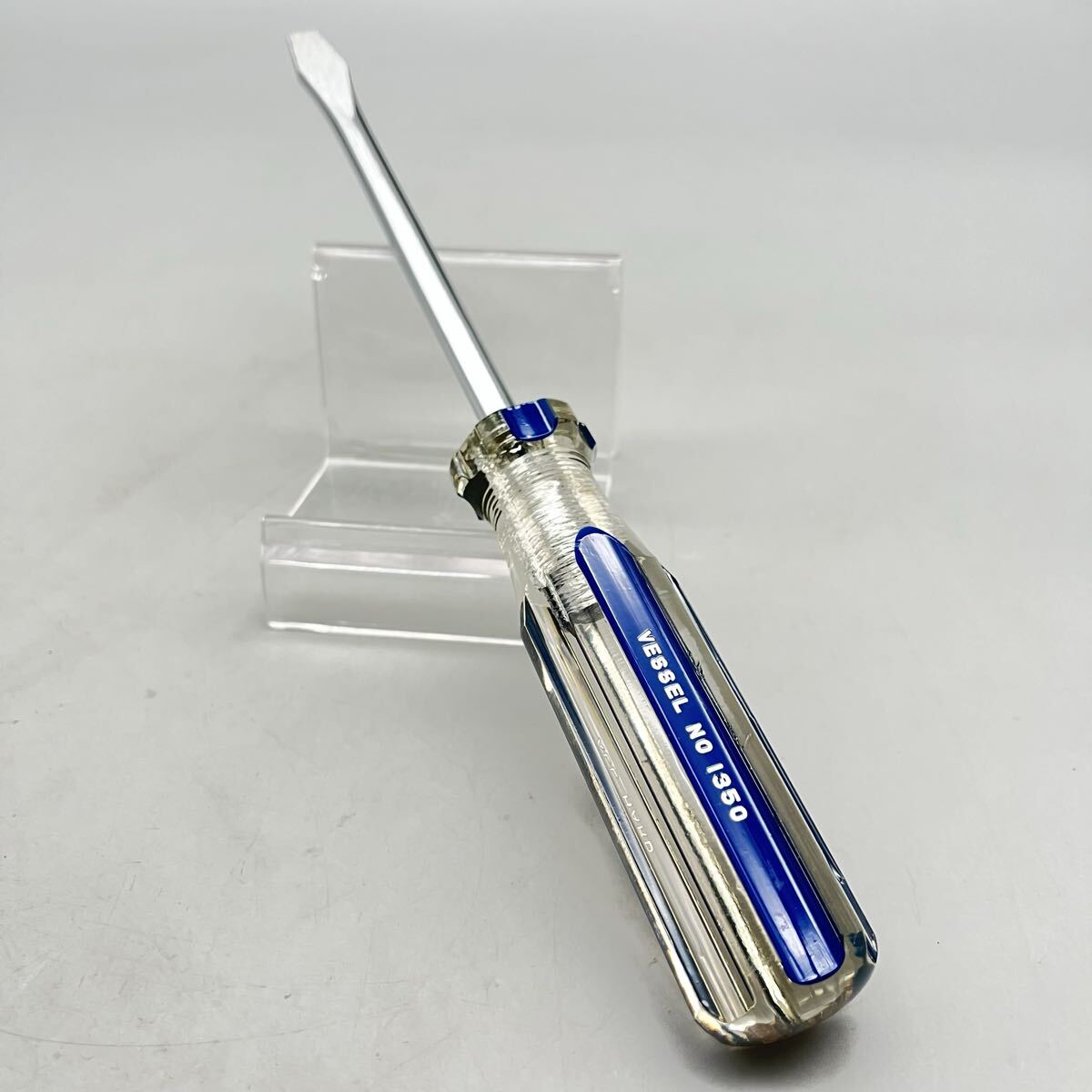 【送料全国一律360円】 VESSEL NO 1350 マイナスドライバー ブルー 刃幅約8mm 軸長約150mm 全長約260mm ベッセル クリスタライン 未使用品拍卖