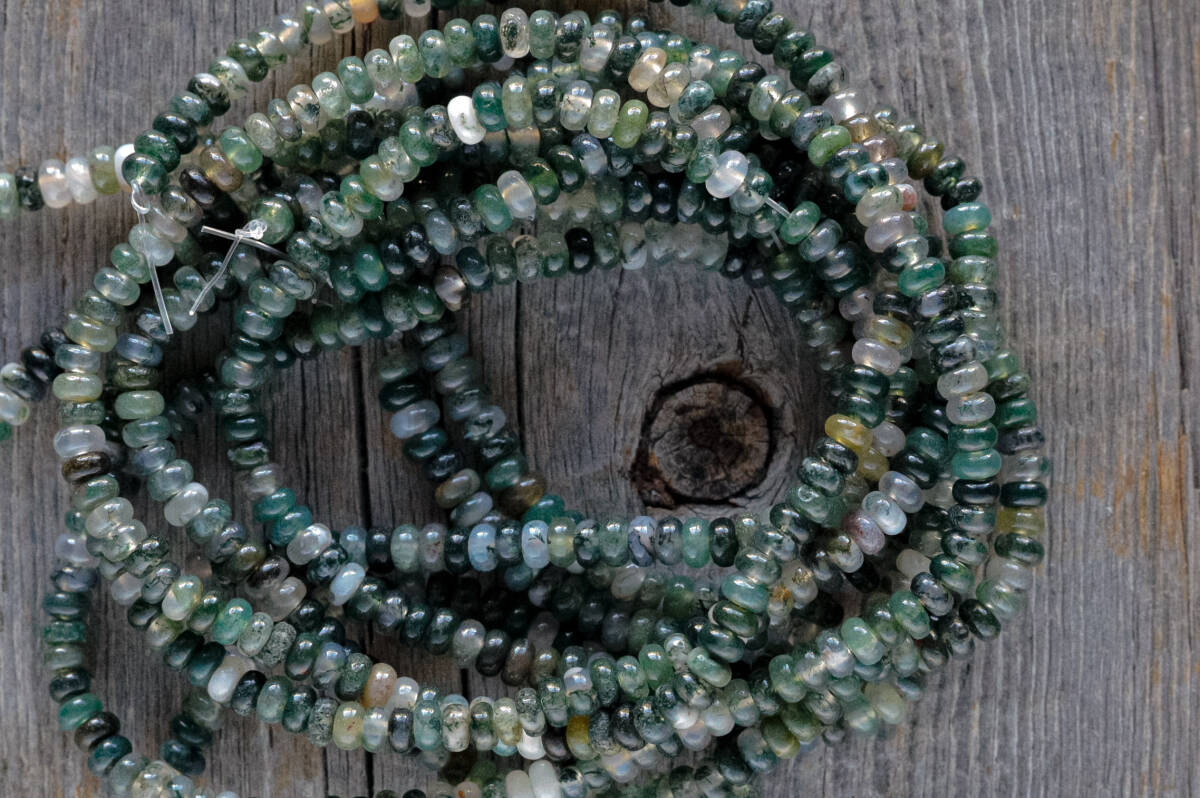 *Moss Agate button type拍卖