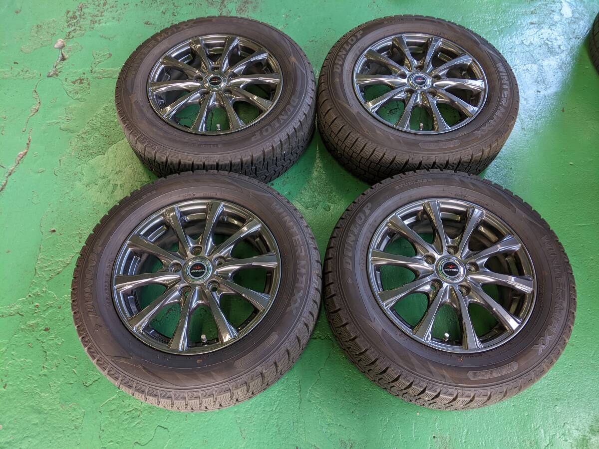 来店受け渡し歓迎♪195/65R15【トヨタ ノア ヴォクシー エスクァイア適合サイズ】 スタッドレスセットです。拍卖