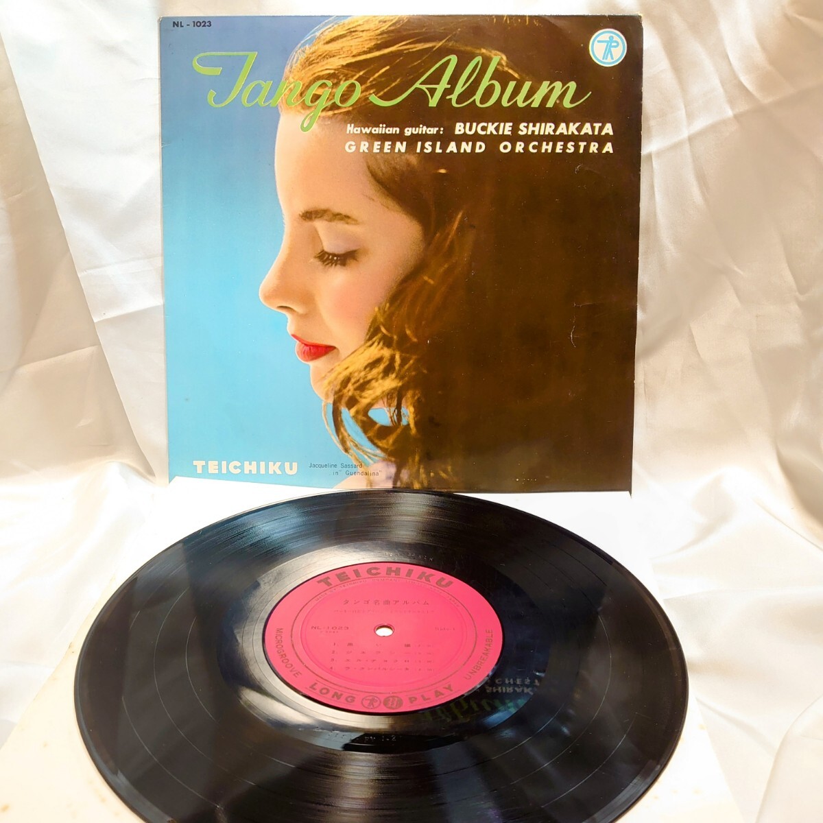 8505【ペラジャケ/LP盤】 バッキー白片とグリーンアイランドオーケストラ タンゴ名曲アルバム NL-1023 10インチ アナログ レコード拍卖