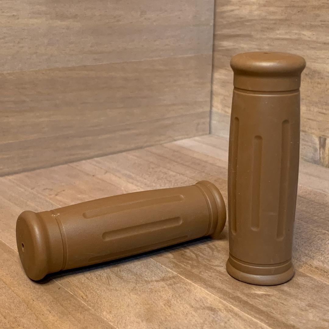 【新品】キッズバイク ショートグリップ 80mm キックバイク ストライダー 自転車グリップ 子供用自転車 子供用バランスバイク ブラウン拍卖