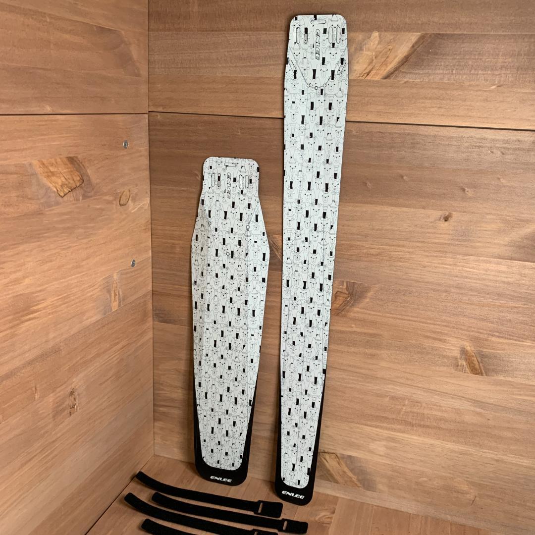 【新品】スポーツバイク用 マッドガード 前後セット 泥はね防止 フェンダー ワンちゃん柄 犬 泥除け ホワイト 拍卖