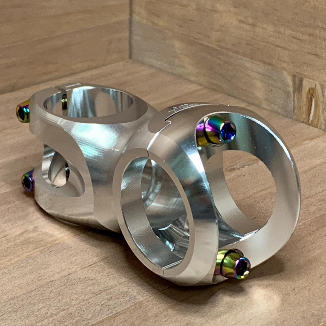 【新品】CNC加工アルミ合金ステム シルバー サイズ60mm ロード ピスト拍卖