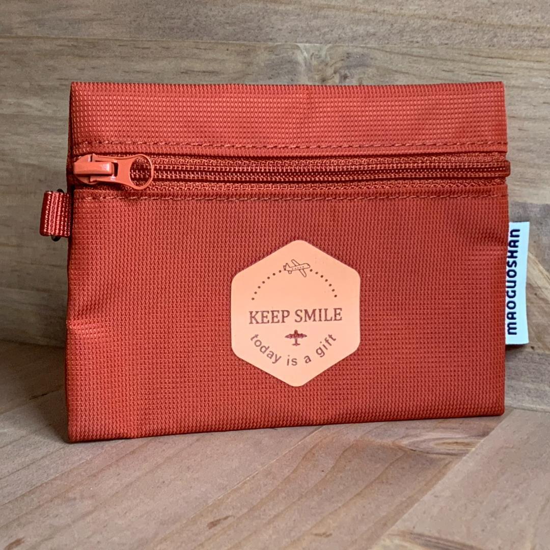 【新品】軽量 ミニポーチ サイクリングやアウトドアに最適 小銭入れ 財布拍卖