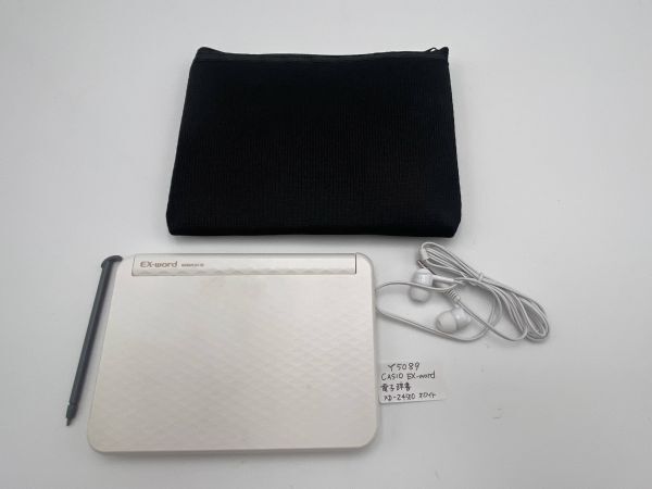 送料無料!動作確認済み!互換ケース&イヤホンつきます! CASIO(カシオ)EX-word 電子辞書 XD-Z4500 ホワイト  Y5089拍卖