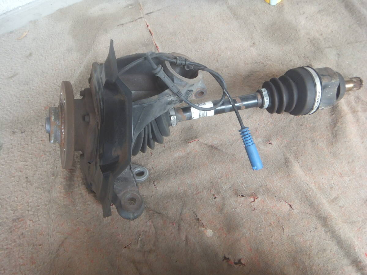 (BMW ミニ クーパーS SV16 R56 後期) 左 フロント ハブ ナックル ドライブシャフト拍卖