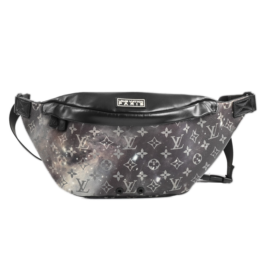 ルイヴィトン ディスカバリーバムバッグ ボディバッグ M44444 ブラック メンズ 中古A品拍卖