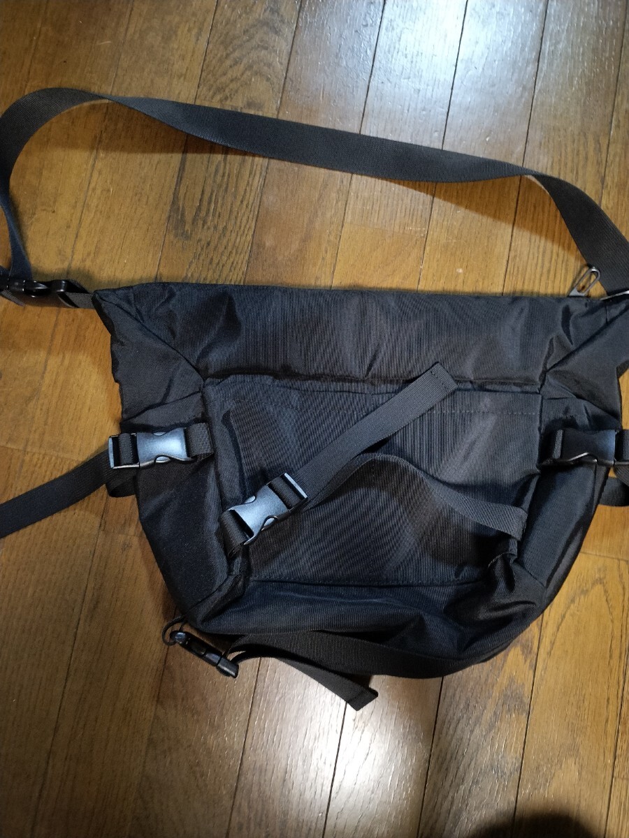 Whinny 脱ニートバッグ ショルダーバッグ拍卖