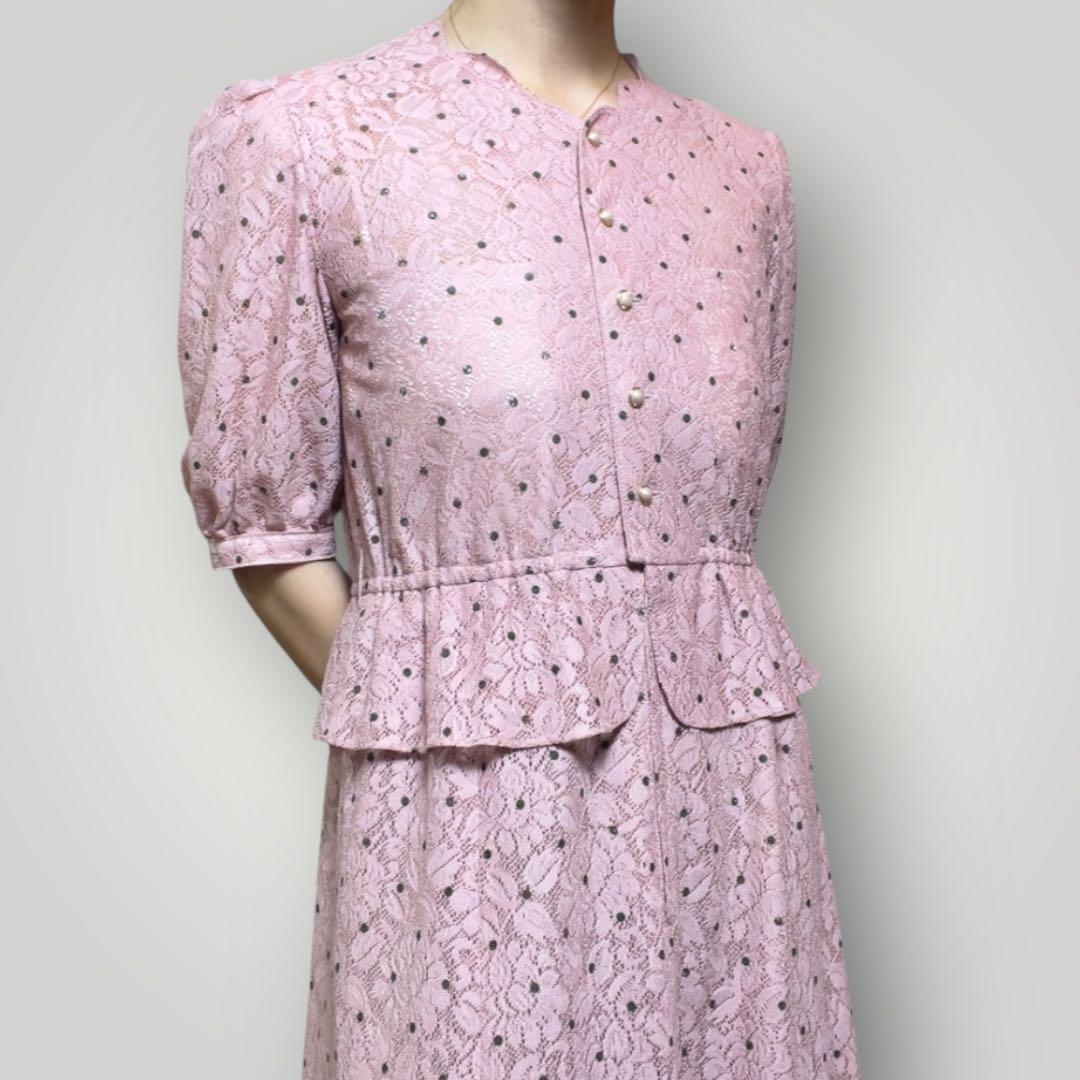ピンクワンピース フレアヘム 5分袖 パフスリーブ パールボタン ドット レース拍卖