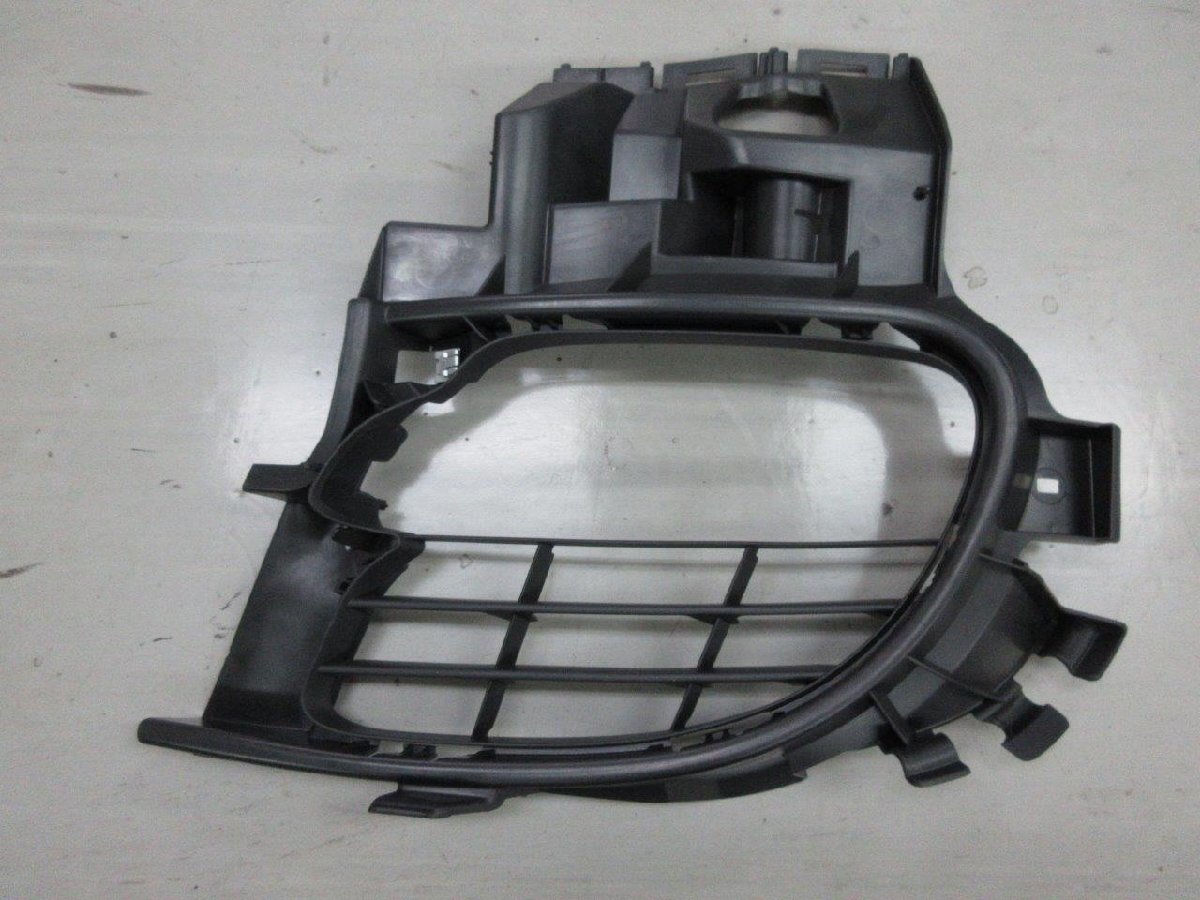 #783 ポルシェパナメーラ リテーニングフレーム L 左 ⑥(970.505.563.01) バンパーグリル拍卖