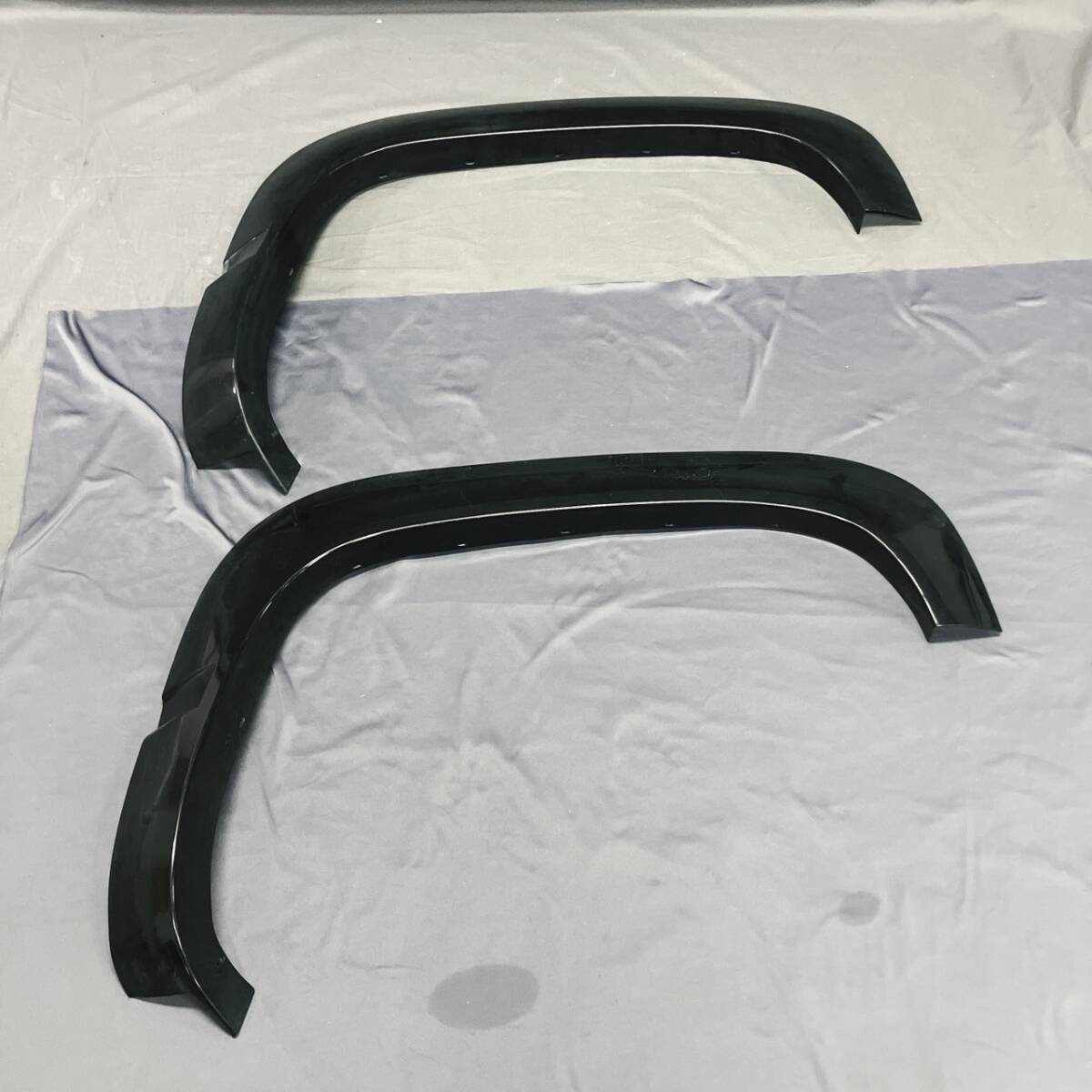 ゼネラルモーターズ S-597 ◎ 保管品 GM フロント フェンダー フレア 15707094 15723502 シボレー サバーバン キャデラック エスカレード拍卖