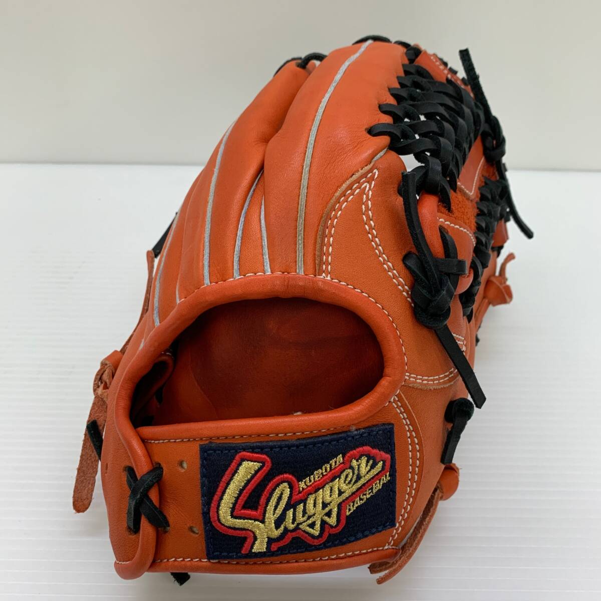 久保田スラッガー KUBOTA SLUGGER 軟式 大人 一般 内野手用 グローブ グラブ 右投げ KSN-AR5 中古品 野球 5996拍卖