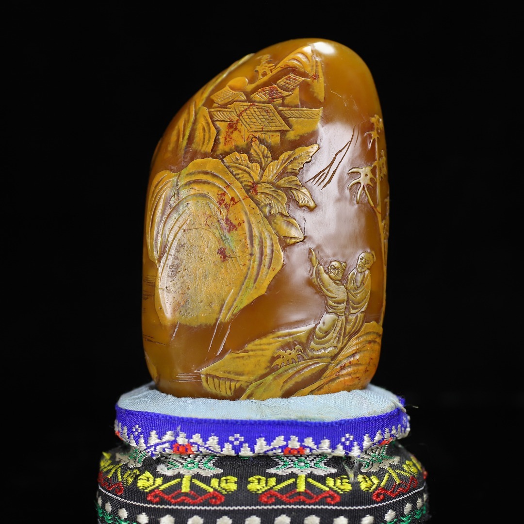 唐物 【清代篆刻家 董洵 號:小池】寿山石 田黄石 かわいい彫 指日高升 閒章 印章 天然石 手彫 篆刻 古印材 極細工 中国古玩 骨董品 D68拍卖