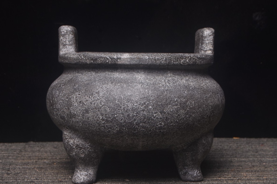 唐物 清 青石 香爐 青石束腰雙耳朝天爐 極細工 中国古玩 骨董品 古美味 D68拍卖