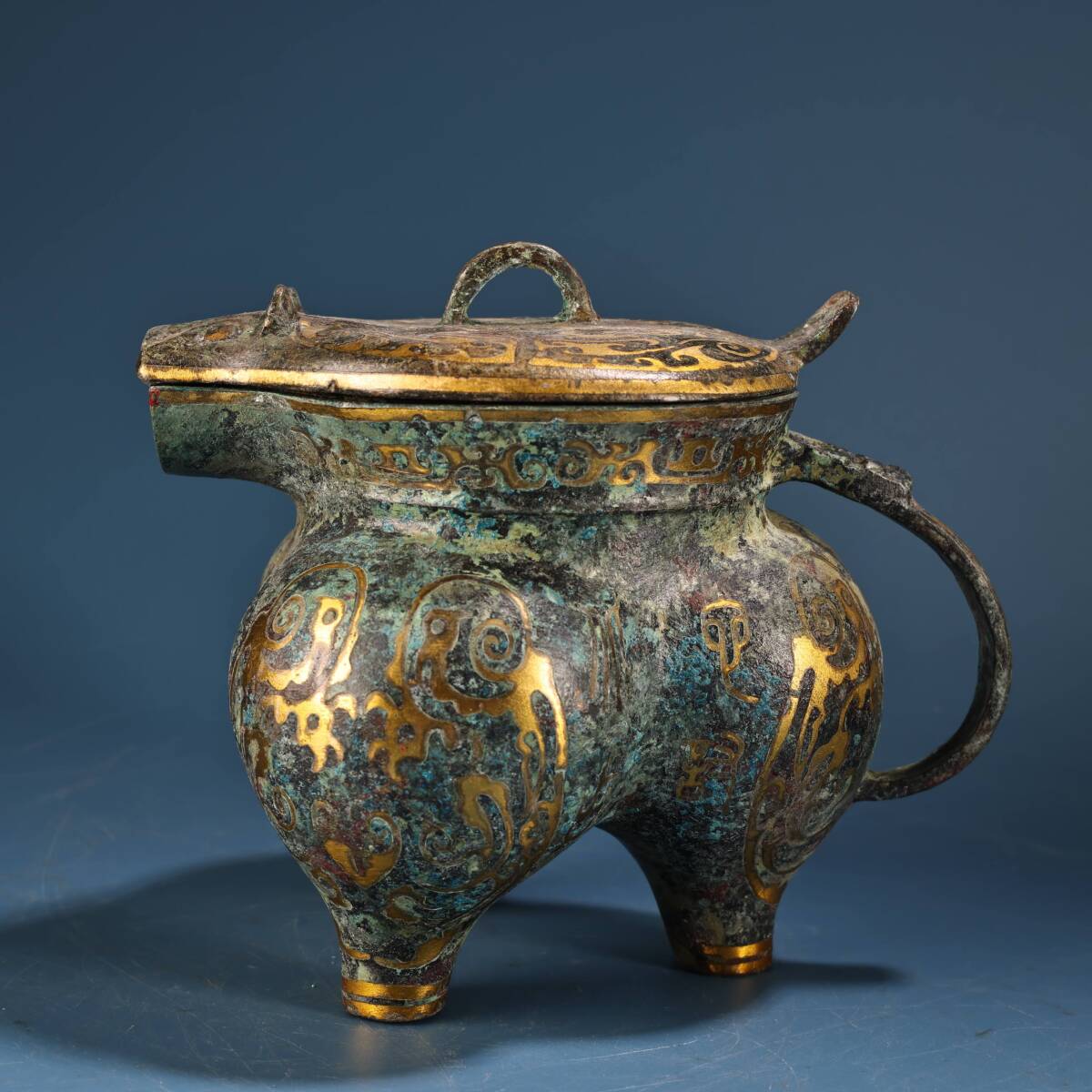 唐物 清 青銅器 錯金三足酒壺 分酒器皿 銅製 銅器 極細工 古美術品 時代物 中国古玩 骨董品 D68拍卖