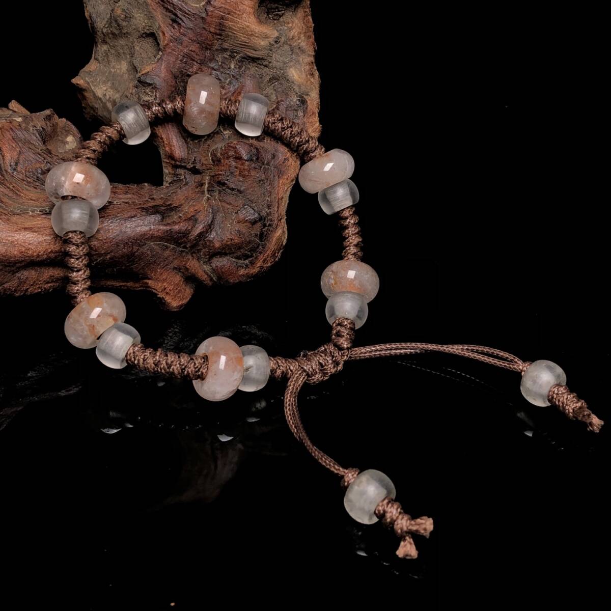 唐物 清 白水晶 轉運珠手鏈 寓意:對練氣 供仏 避邪 鎮宅 占卜都擁有強大的正向及神仏加持能力 古玩 骨董品 古美味 D68拍卖