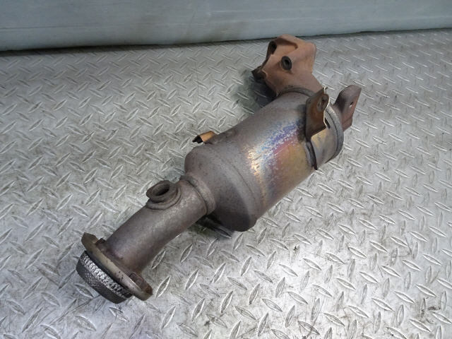 エブリィ EBD-DA17V 触媒 コンバーター 14190-64P50 平成27年 ジョインターボ フロントパイプ 1kurudepa拍卖