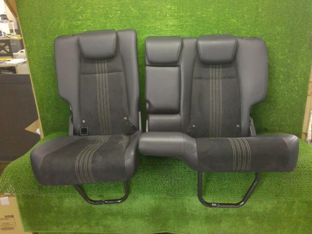 4kurudepa H30年 ヴェゼル DAA-RU3 リア シート RU4 RS拍卖