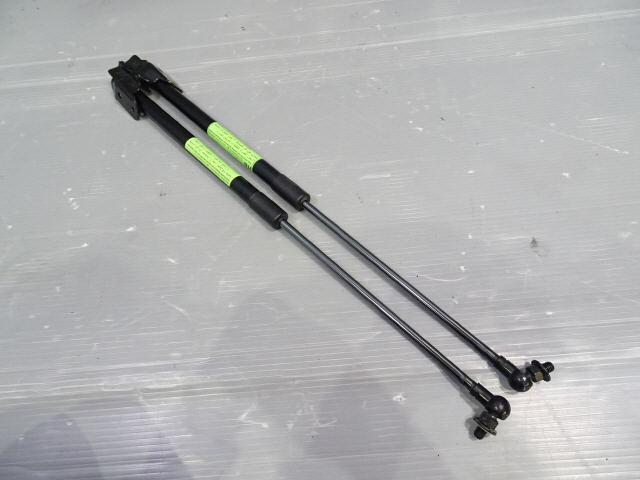 インプレッサ スポーツ DBA-GT6 バックドアダンパー ドアアブソーバー 令和1年 20iL-ES 1kurudepa拍卖