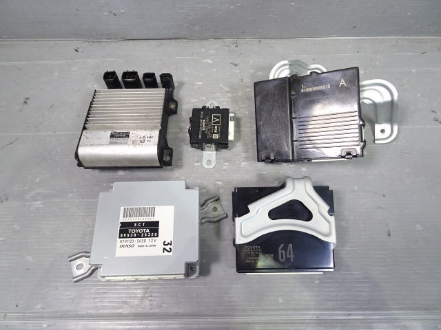 レジアスエース QDF-KDH201V コンピューターセット 平成29年 標準ボディ AT 2WD 1kurudepa拍卖