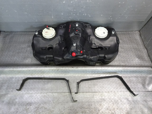 86 DBA-ZN6 燃料 フューエル タンク SU003-04543 平成26年 グレード【G】MT 1kurudepa拍卖