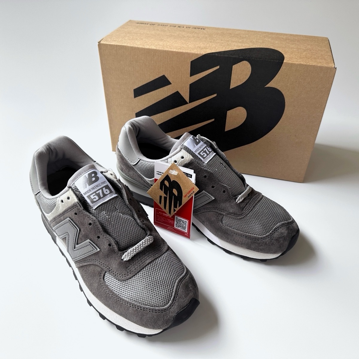 国内正規品 UK製 OU576PGL ウォームグレー×オフホワイト US7 25cm M576OG 限定 イギリス製 スエード NB スニーカー MADE IN ENGLAND拍卖