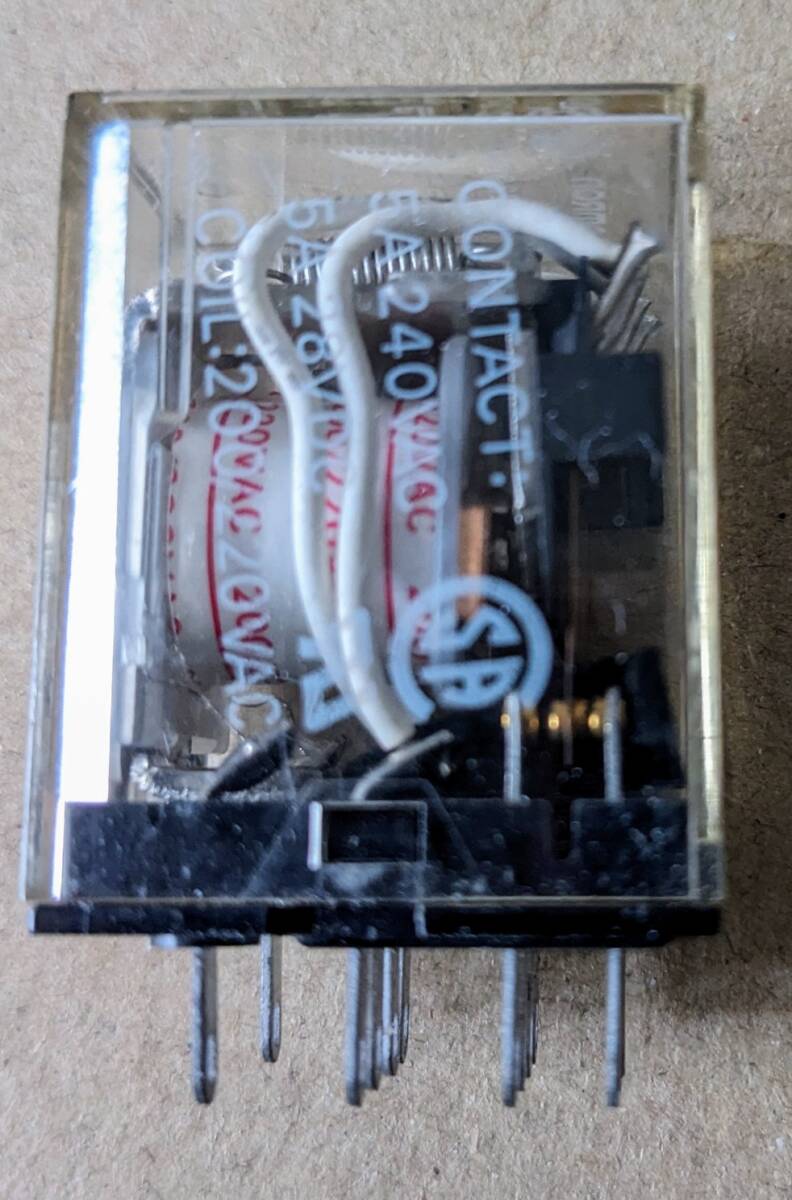 ミニパワーリレー OMRON MY4 AC200/220拍卖
