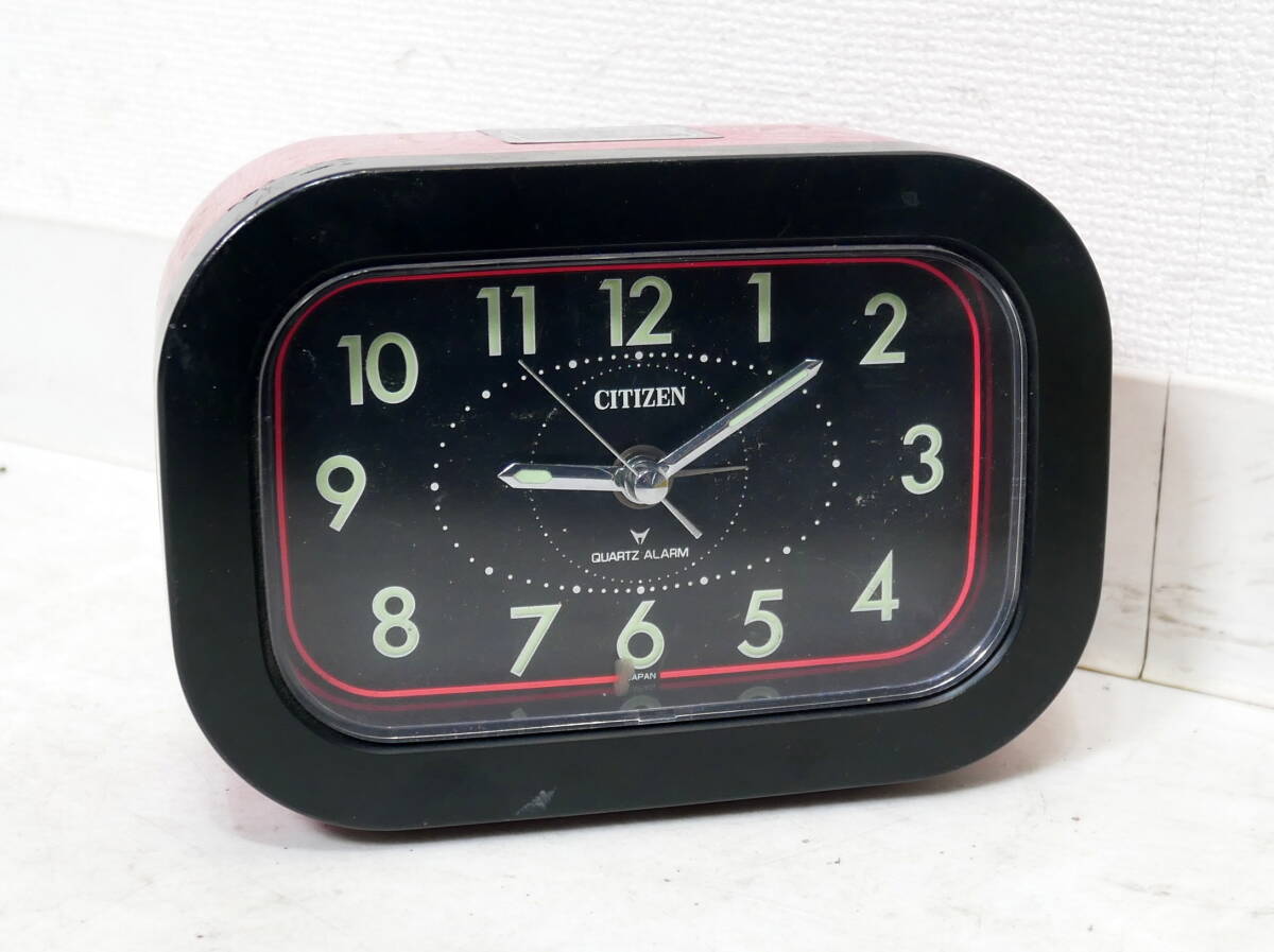 ▲(R708-F262) 現状品 CITIZEN シチズン QUARTZ クオーツ 置き時計 目覚まし時計 赤 レトロ 拍卖