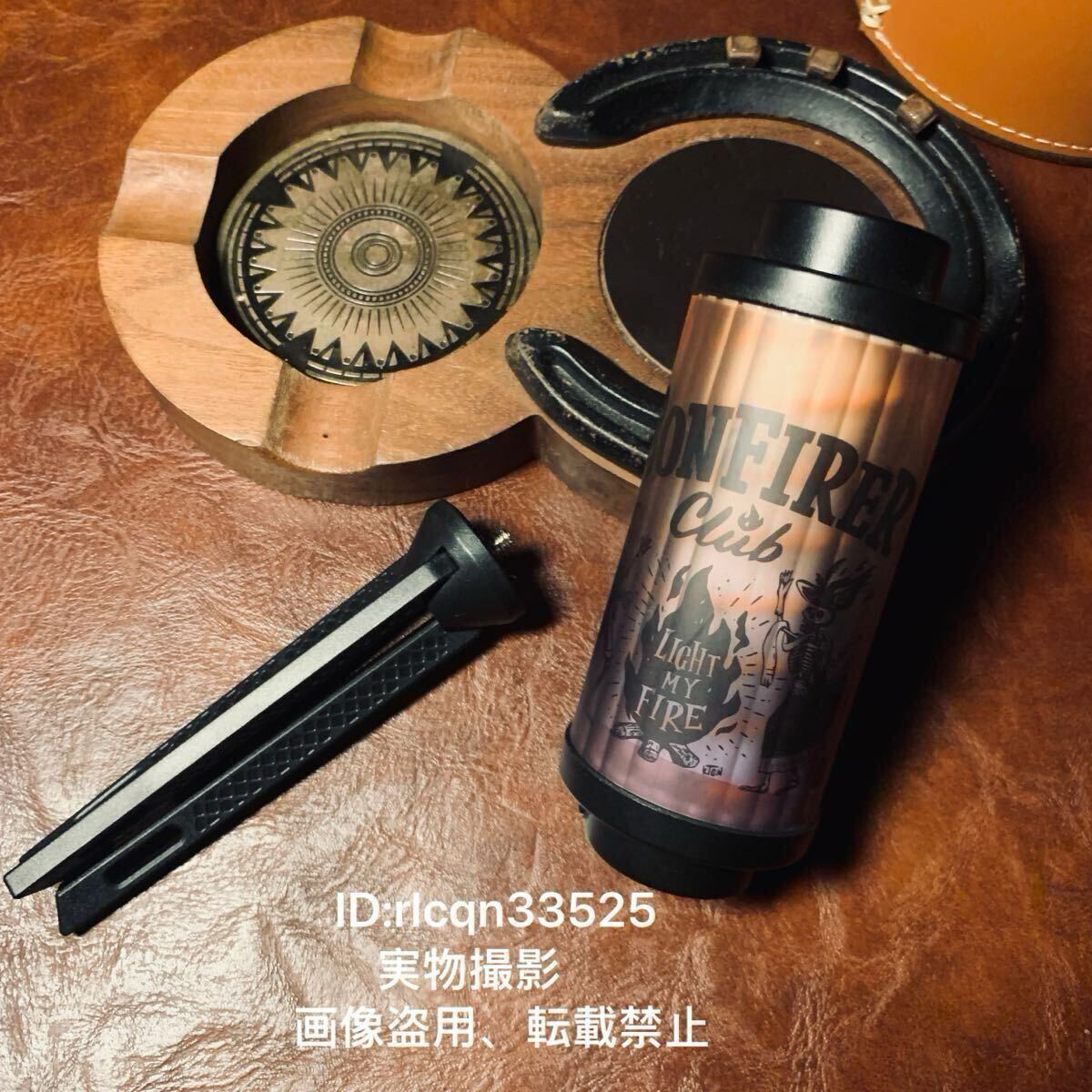 超激レア LEDランタン 吊り下げ ライトランプ IPX6防水 充電式 2000mAh 三脚付 アウトドア 野外登山 104×45mm 100g 収納付拍卖