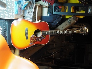 激レア!倉庫で発見したジャパンヴィンテージ♪ 1970年代のTomson Guitar (ONKYO W200)です。拍卖