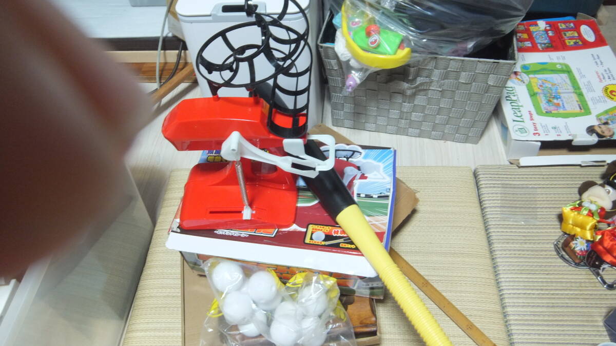 R070807 断捨離 処分「ベースボール 野球 チッチング・マシーン 微使用ボール1個凹み有 動作確認済」保管品 USED 箱難拍卖