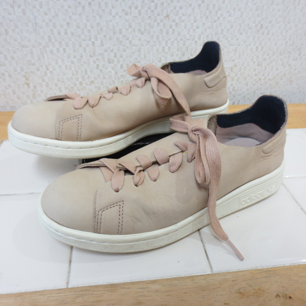 アディダス ローカットスニーカー CQ2898 スタンスミス ヌード 22.5cm STAN SMITH NUUD W レターパック600円 I8/27拍卖
