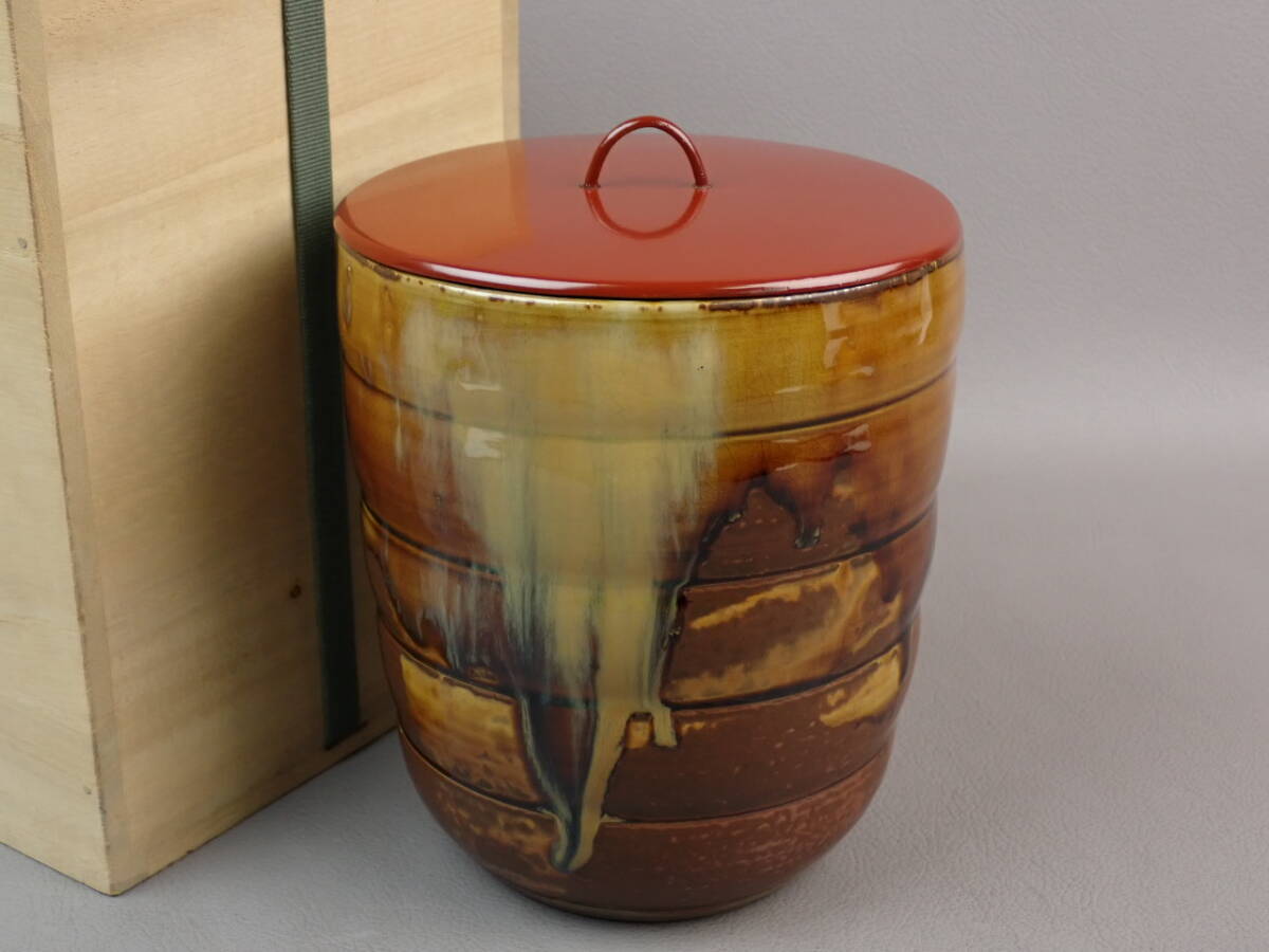 【骨董・茶道具】★古い 高取焼 古高取★★捻貫水指 gn037wb拍卖