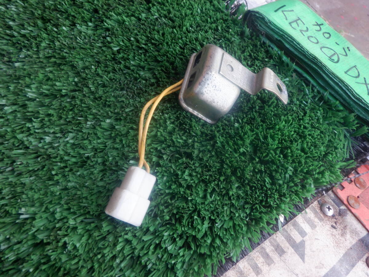 KE20 カローラ クーペ1200DX ① キンコンブザー スピードアラーム 速度警告音 後期(改良型) S48年車 KE20-D TE25 KE25 TE27拍卖