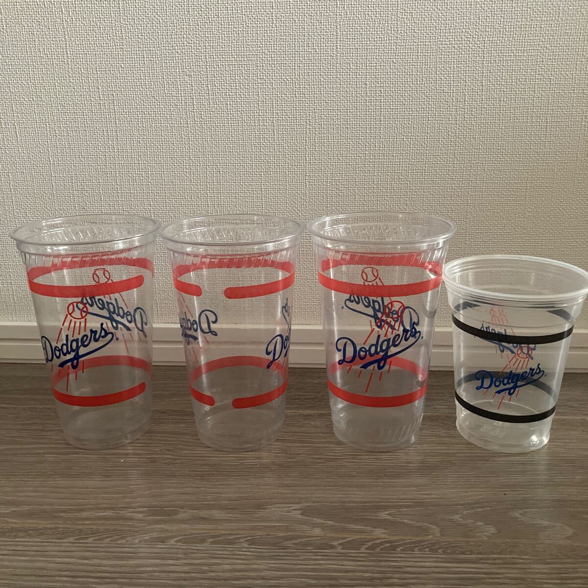 ロサンゼルス・ドジャースLos Angeles Dodgersビアプラスチックカップ4個セットMLBドジャーススタジアム限定拍卖